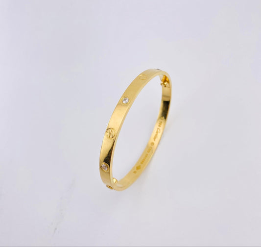 18 Carat Gold Bracelet