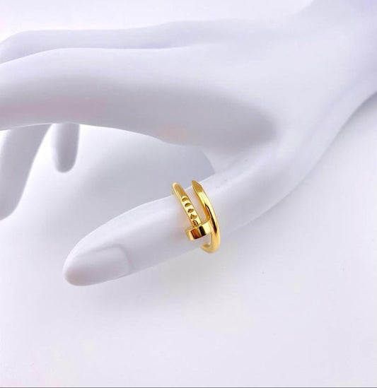 18 Carat Gold Ring