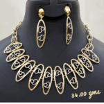 18 Carats Goldset 34gms