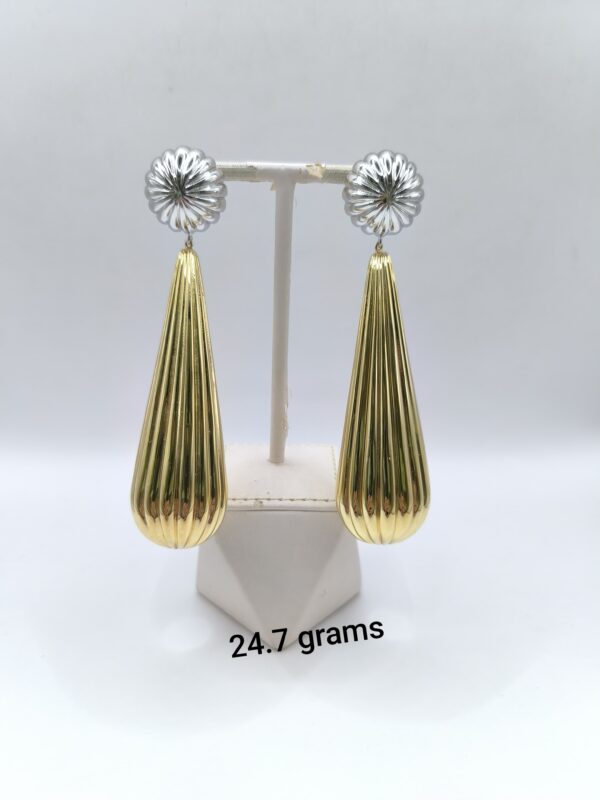 Gold Ear Spike Earing