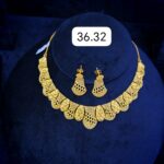 18 Karat Gold Majesty Set